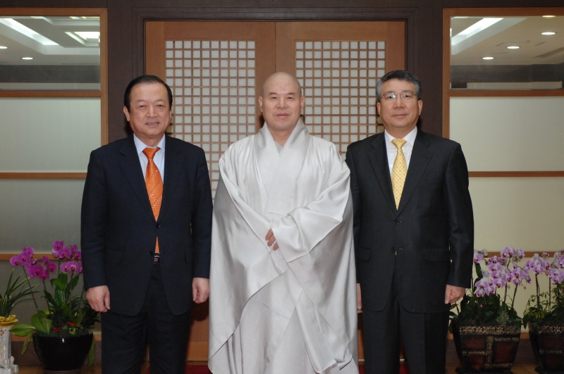 2010.02.23_정각회장 예방 (4)